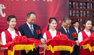 山西財(cái)經(jīng)大學(xué)圖書館 山西財(cái)經(jīng)大學(xué)圖書館